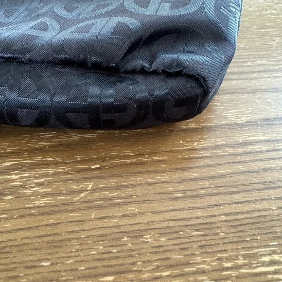 Giani Bernini Black Logo crosbody Bag - Picture 4 of 5